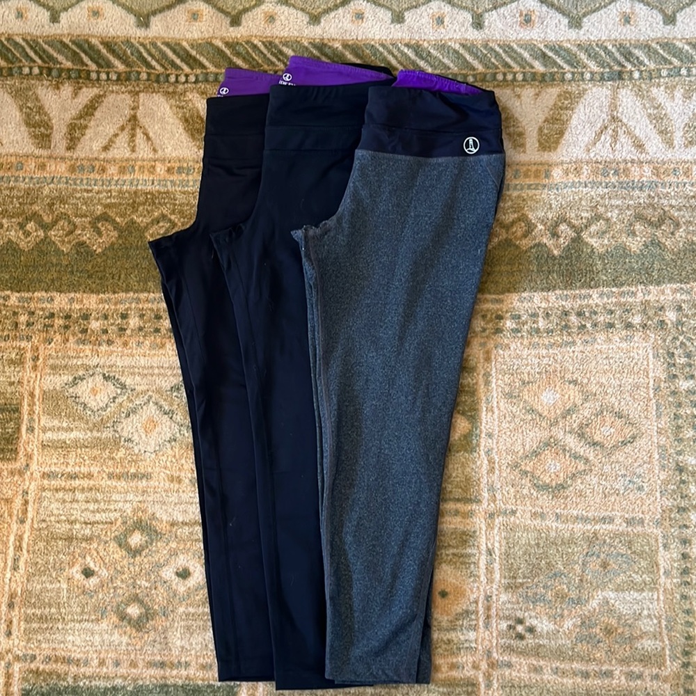 Set of 3 leggings | size Medium Petite